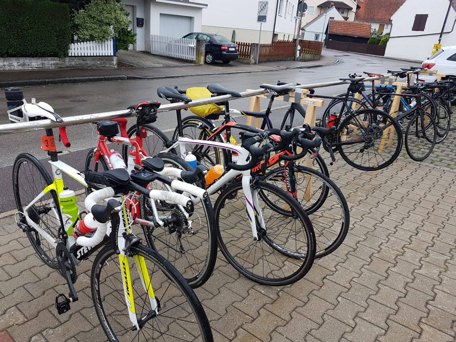 6c3d0500 0e81 4f1a b17d f409bf4e3b94